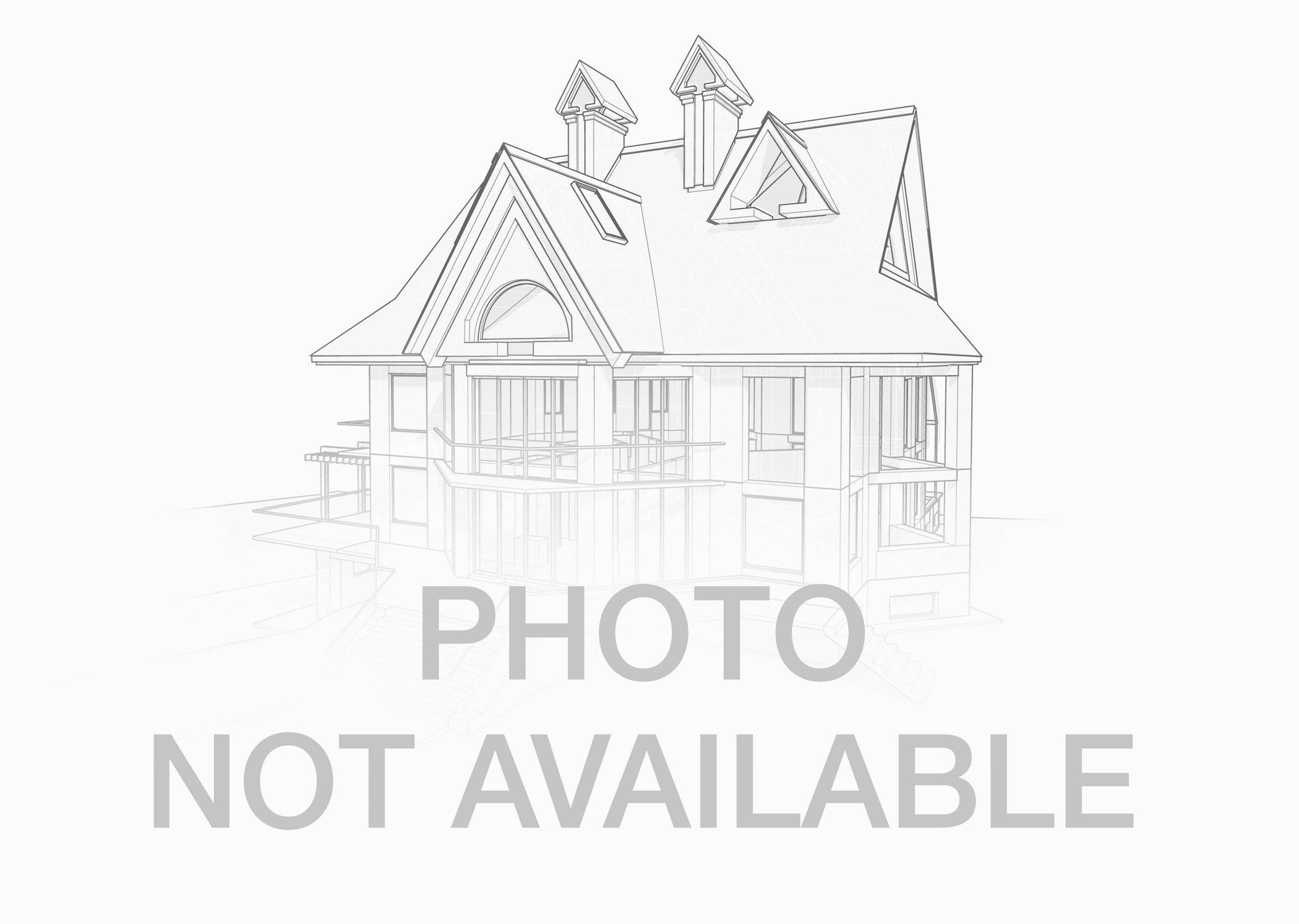 728 Diamond Lake Road 